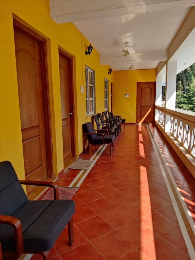 White House Beach Resort, Nagaon Exterior photo