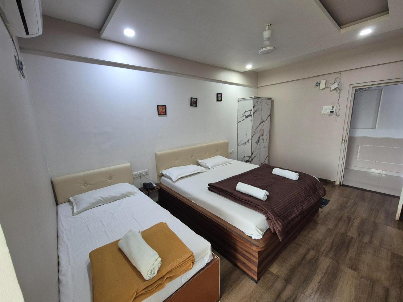 White House Beach Resort, Nagaon Exterior photo