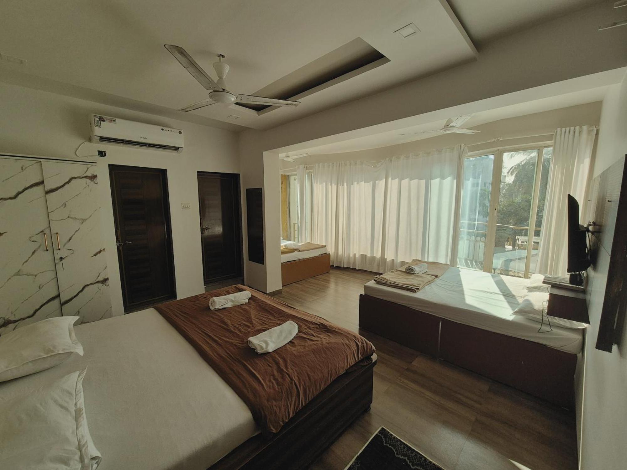 White House Beach Resort, Nagaon Exterior photo
